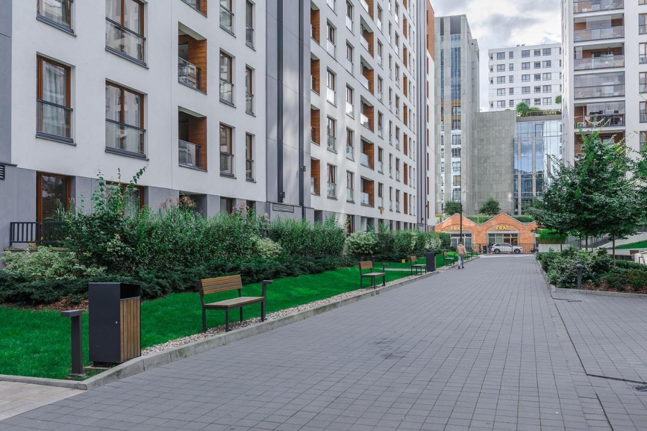 Modern Apartments With Access To The Pool Near Rondo Daszynskiego Station 바르샤바 외부 사진