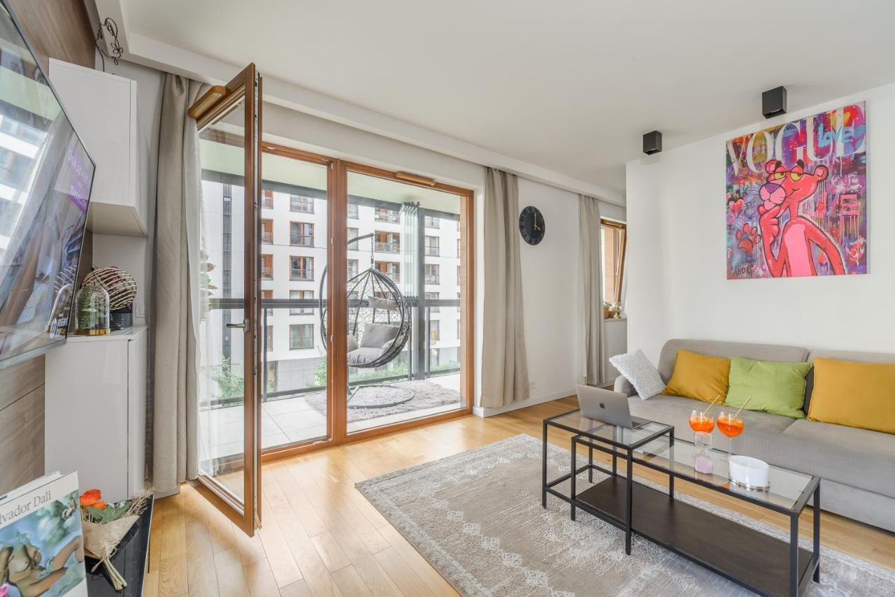Modern Apartments With Access To The Pool Near Rondo Daszynskiego Station 바르샤바 외부 사진